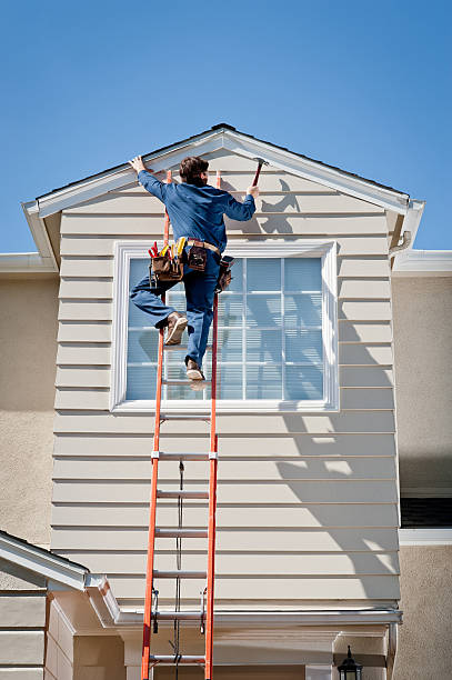 Best Furniture Removal  in Versailles, KY